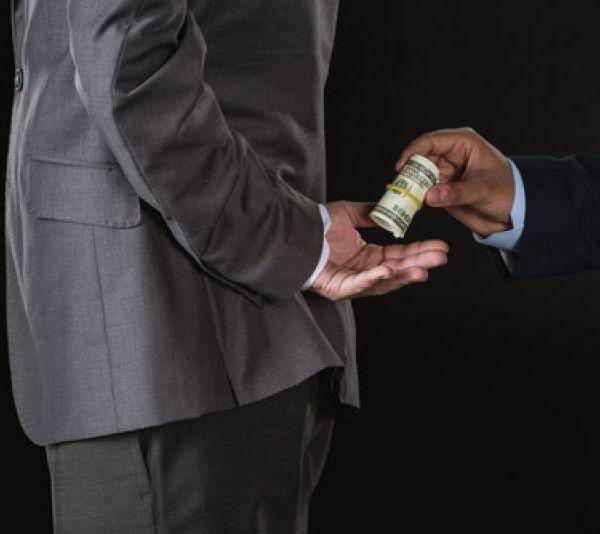 七年两曝“老鼠仓”,海富通基金又出事了