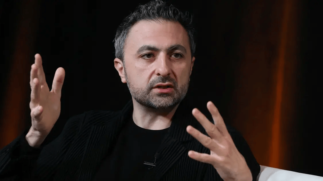 与OpenAI划清界限 微软AI主管：不会为成人内容开发聊天机器人 